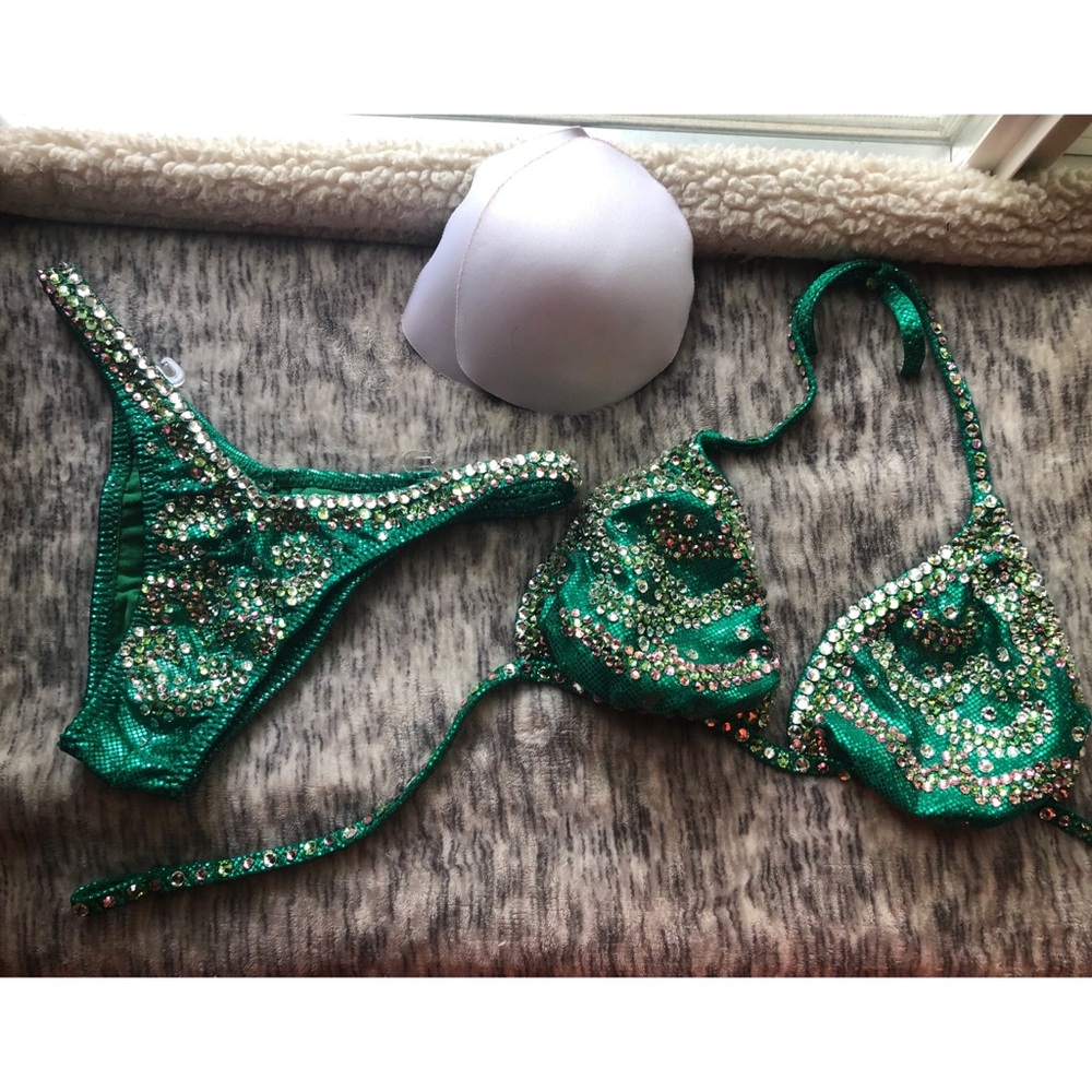 Competition Bikini-figure